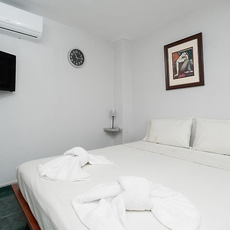Panos Marina Apartment P1 ปอร์โตราฟตี ภายนอก รูปภาพ